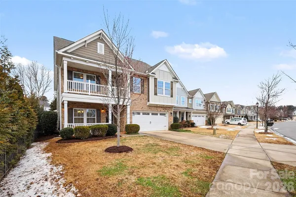 $500,000 | 109 Creekside Crossing Lane, Mooresville, NC 28117