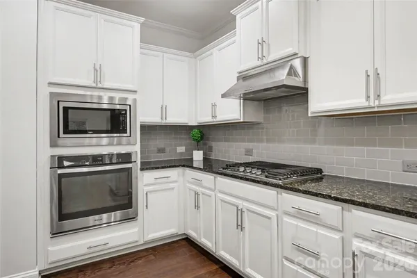 $500,000 | 109 Creekside Crossing Lane, Mooresville, NC 28117