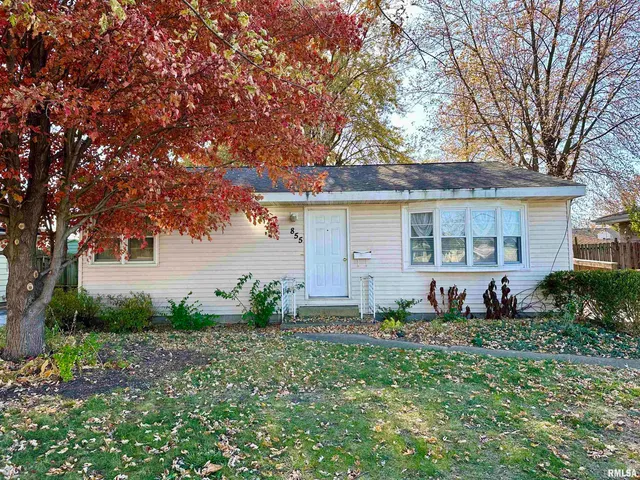 $80,000 | 855 West Superior Avenue, Jacksonville, IL 62650