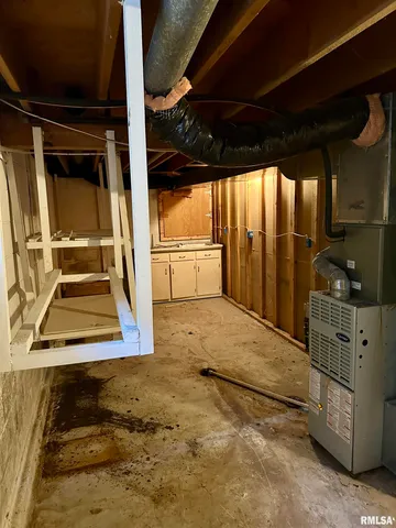 $80,000 | 855 West Superior Avenue, Jacksonville, IL 62650