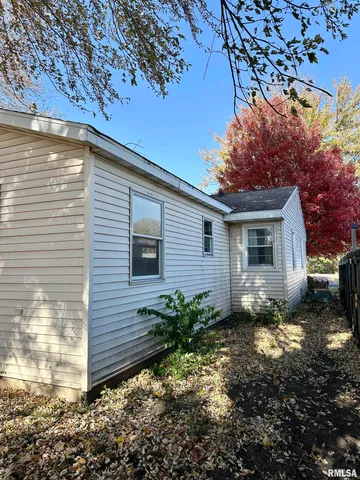 $80,000 | 855 West Superior Avenue, Jacksonville, IL 62650