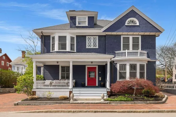 $6,000 | 115 Court Street, Portsmouth, NH 03801