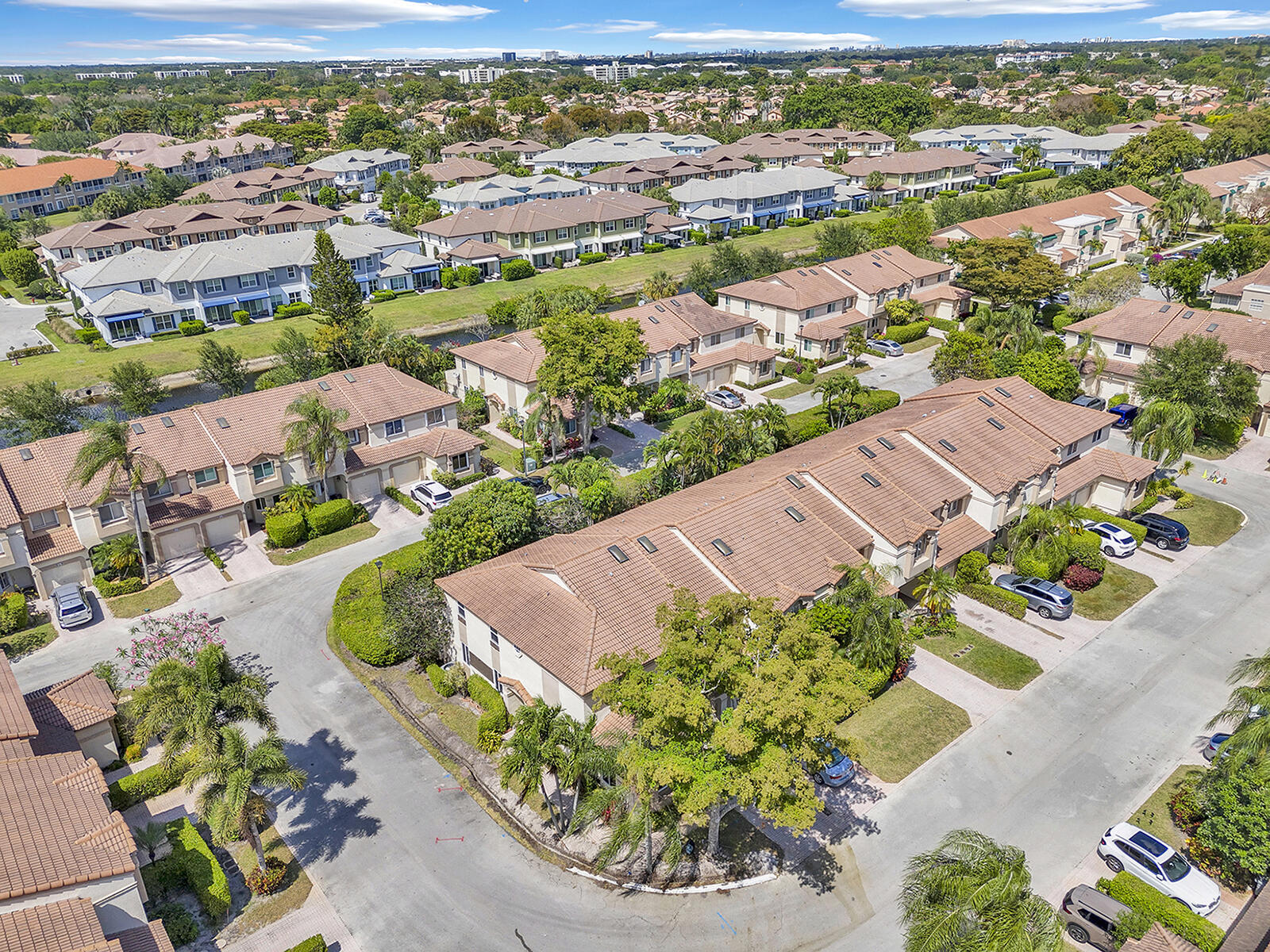 6807 Via Regina, Unit 1 Boca Raton, FL 33433 - Photo 26 of 28 DJI_20250418151541_0009_D