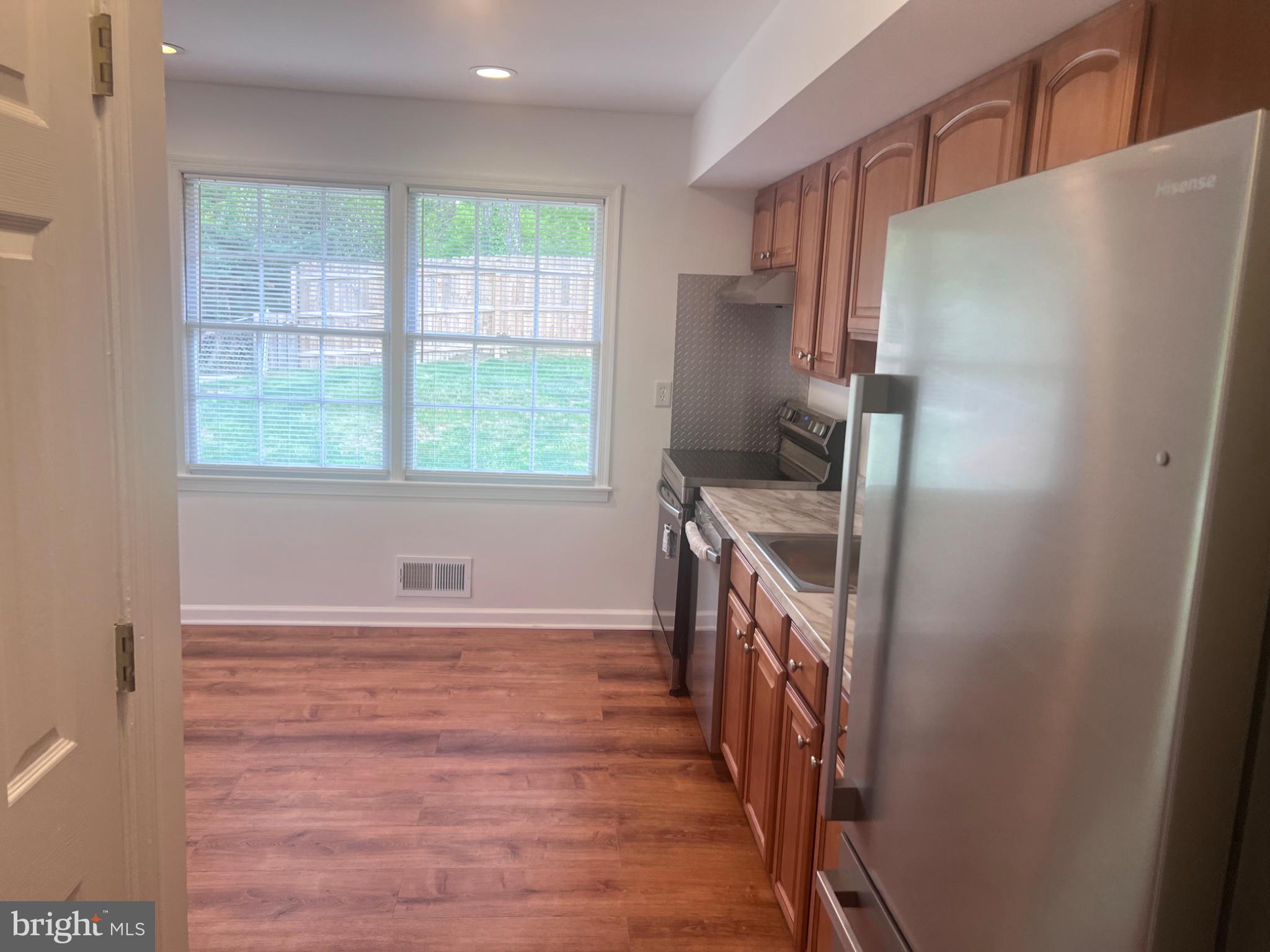 13235 Sturbridge Road Woodbridge, VA 22192 - Photo 18 of 53 Bright and inviting kitchen space.