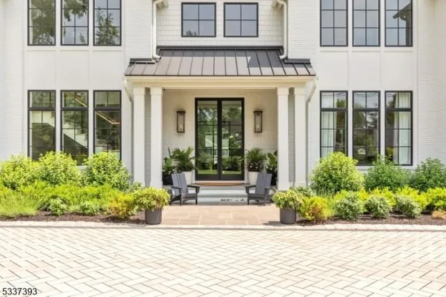 $5,499,999 | 128 Woodland Avenue, Westfield, NJ 07090