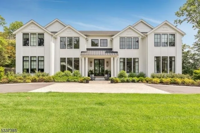 $5,499,999 | 128 Woodland Avenue, Westfield, NJ 07090
