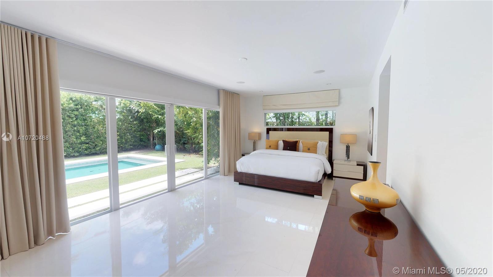 5815 North Bay Road Miami Beach, FL 33140 - Photo 12 of 34