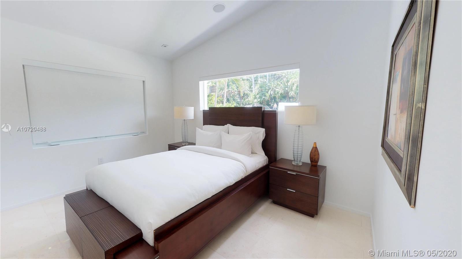 5815 North Bay Road Miami Beach, FL 33140 - Photo 14 of 34