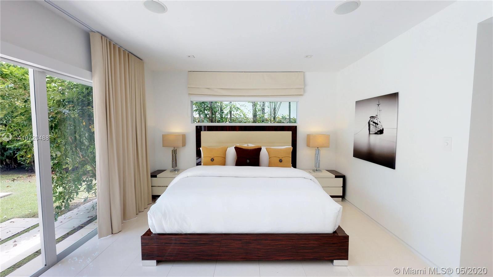 5815 North Bay Road Miami Beach, FL 33140 - Photo 17 of 34