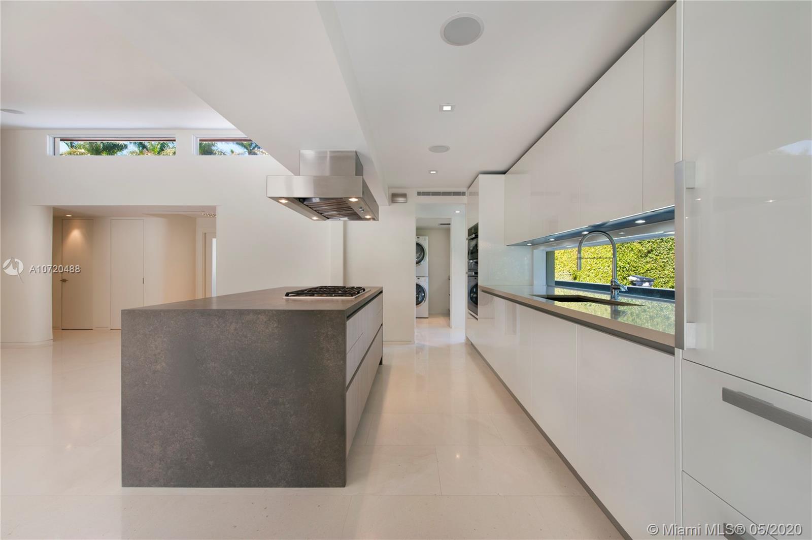 5815 North Bay Road Miami Beach, FL 33140 - Photo 24 of 34