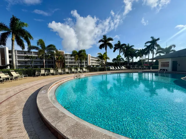 $1,500 | 4053 Hythe A, Boca Raton, FL 33434