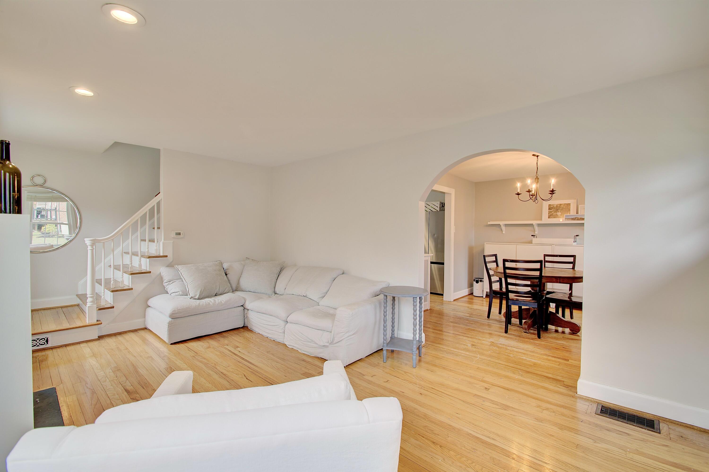 104 Pleasant Ridge Avenue Fort Mitchell, KY 41017 - Photo 7 of 25 Gallery Image 7