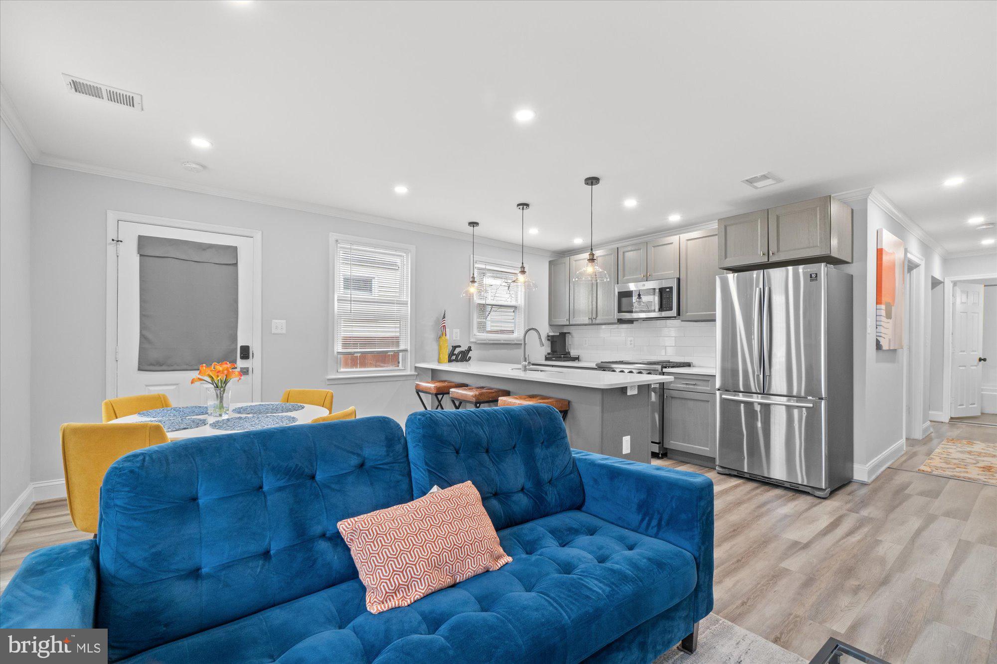 35 East Reed Avenue Alexandria, VA 22305 - Photo 3 of 23 Gallery Image 3