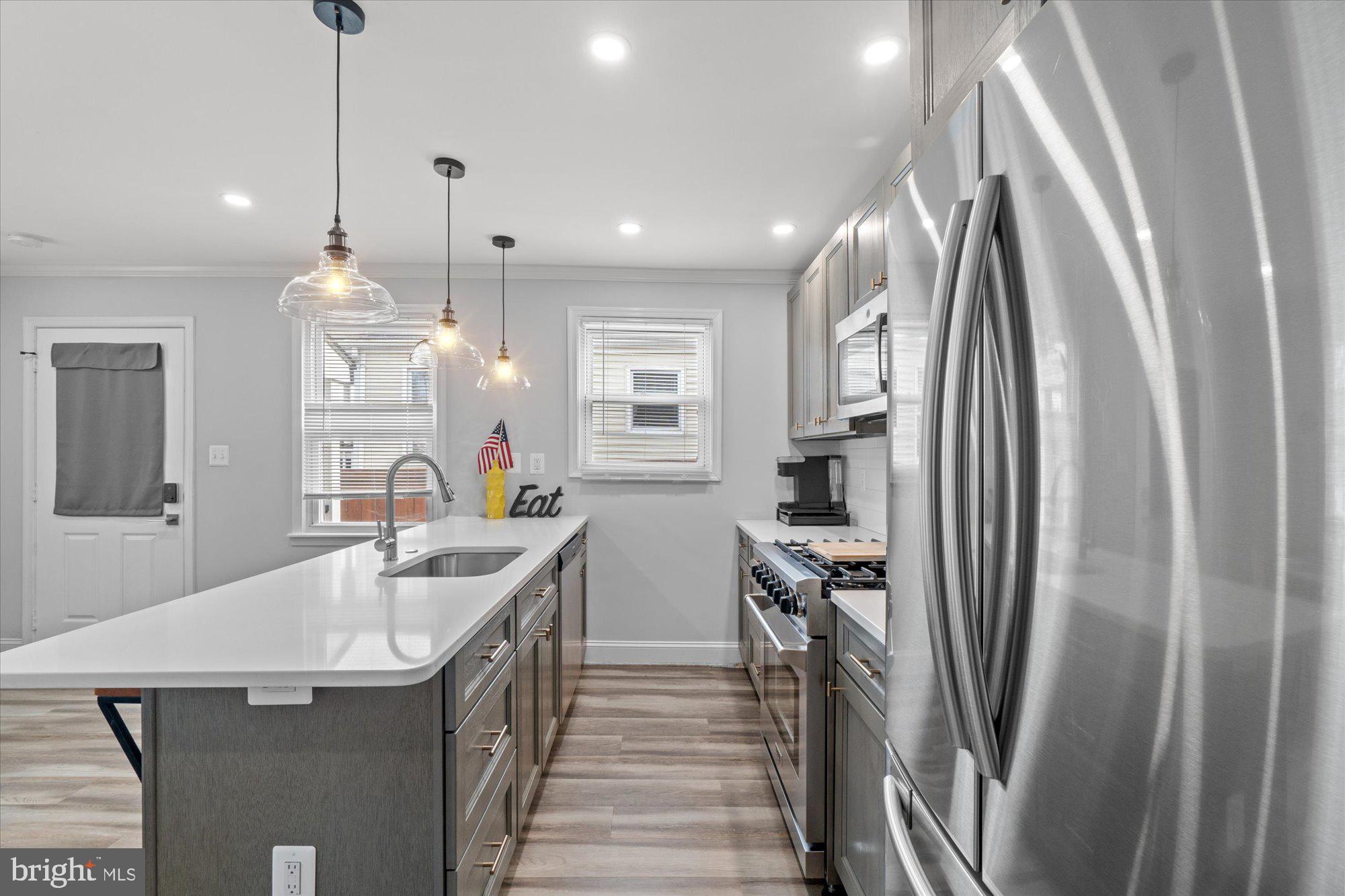 35 East Reed Avenue Alexandria, VA 22305 - Photo 8 of 23 Gallery Image 8