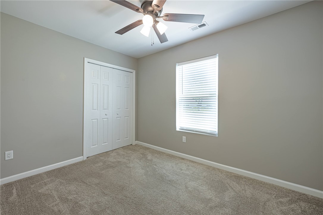 4087 Klepinger Road Dayton, OH 45416 - Photo 12 of 22 Gallery Image 12