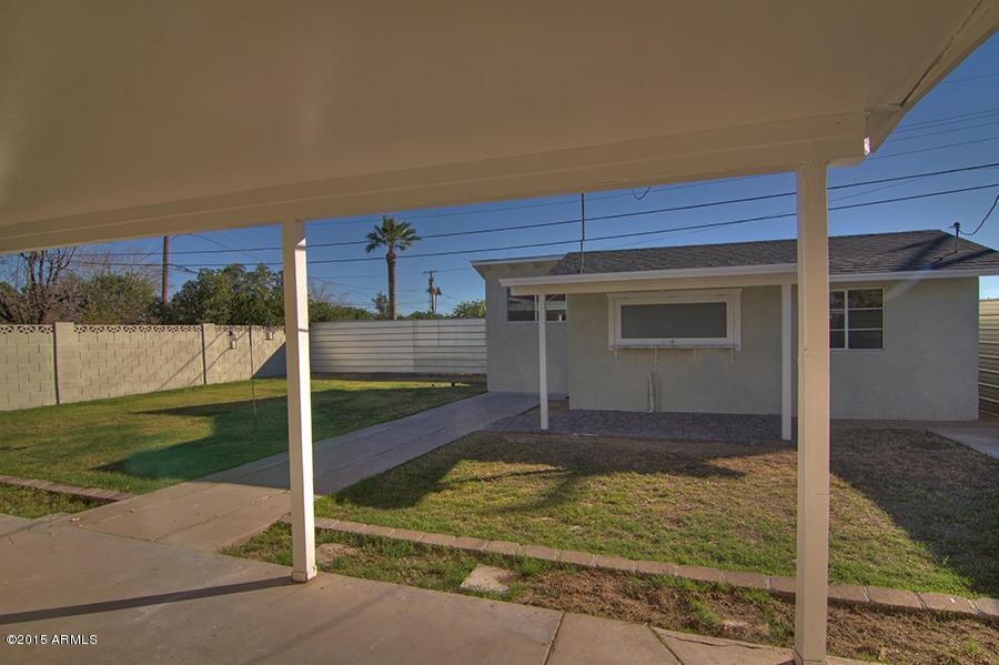 2115 West Piccadilly Road Phoenix, AZ 85015 - Photo 26 of 26 Piccadilly 2115 061