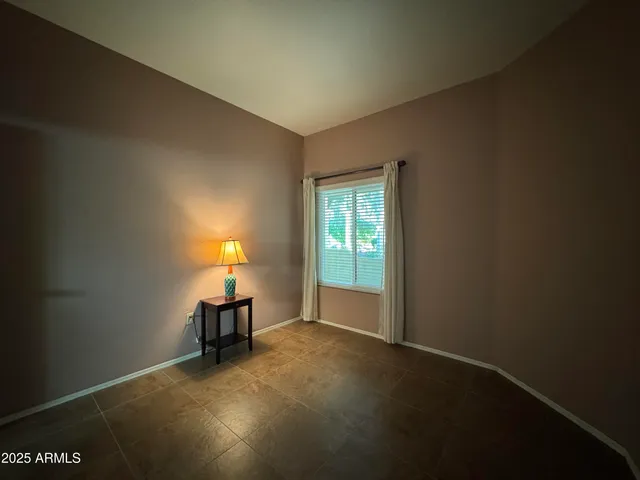 a view of empty room with window