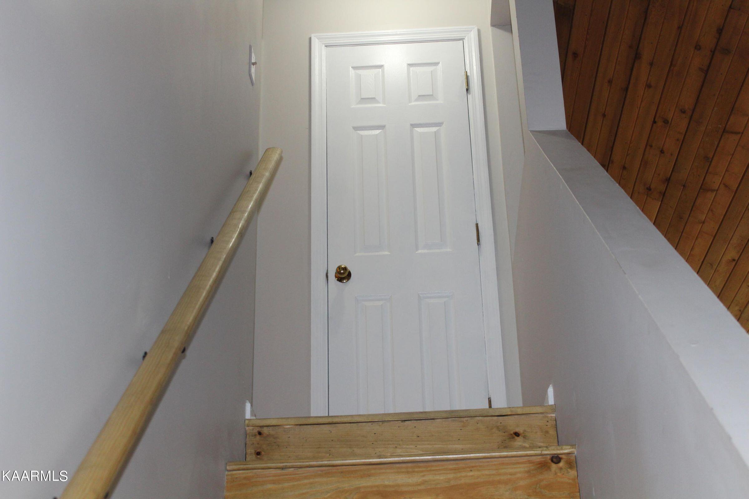 165 Lake Hill Road Middlesboro, KY 40965 - Photo 26 of 53 20220903162125612648000000-o