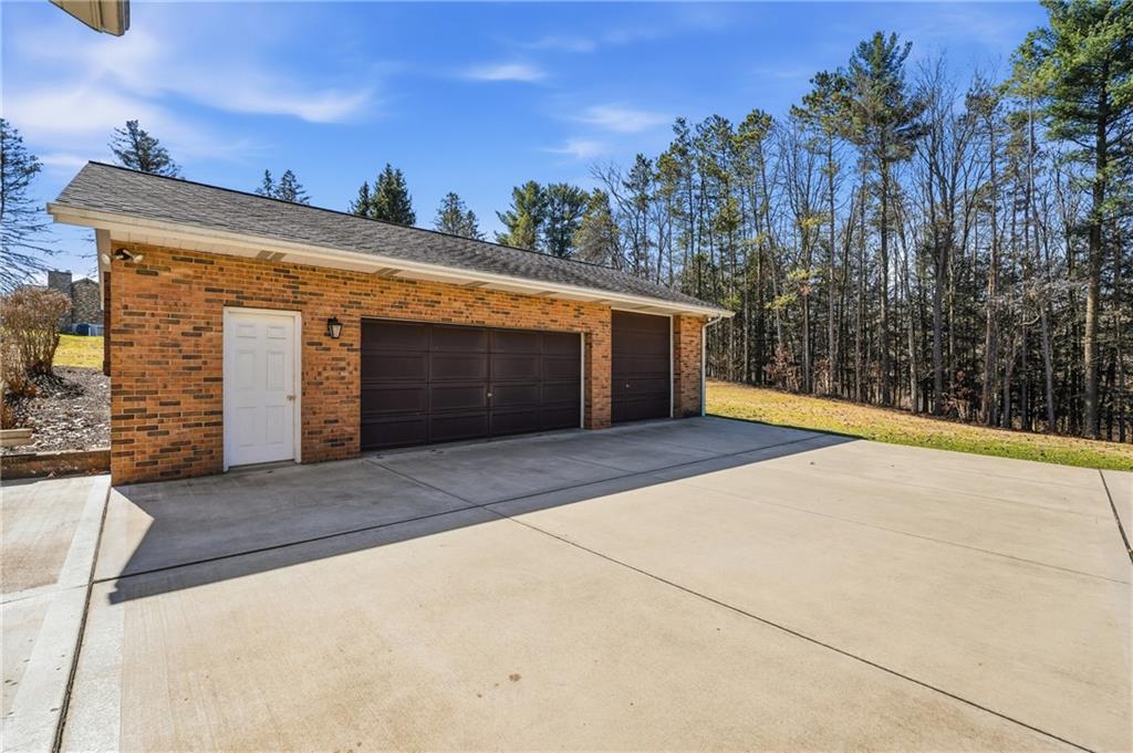 1035 Gameland Road Chicora, PA 16025 - Photo 8 of 50