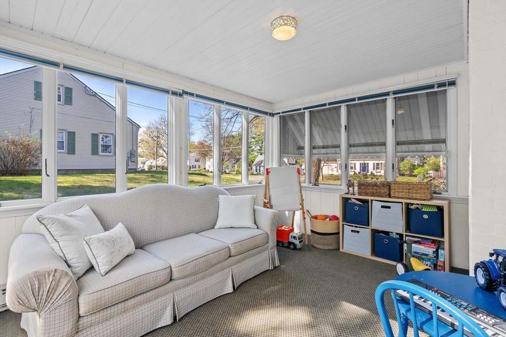 237 Burbank Road Longmeadow, MA 01106 - Photo 20 of 33 Gallery Image 20