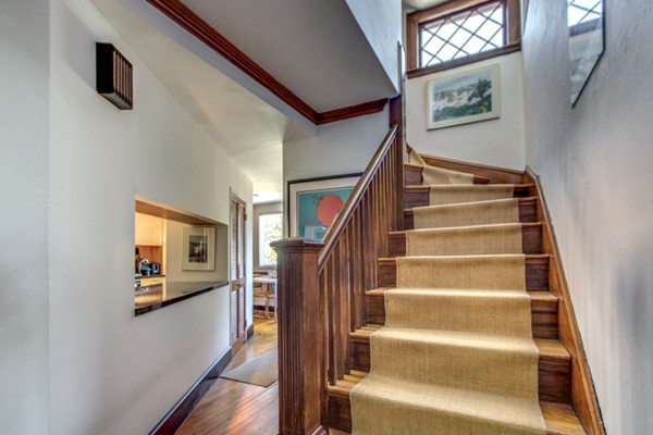 117 Stoneleigh Road Watertown, MA 02472 - Photo 23 of 29 Gallery Image 23