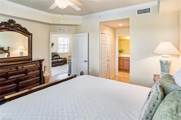$3,500 | 9719 Acqua Court, Unit 228, Naples, FL 34113