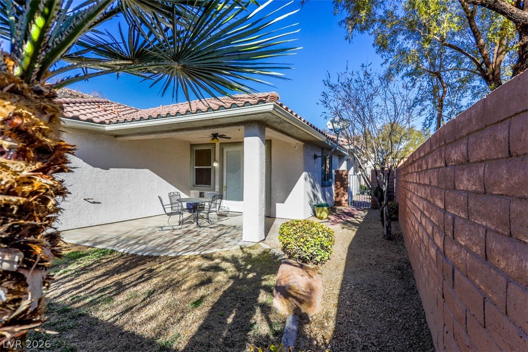 11073 Village Ridge Lane Las Vegas, NV 89135 - Photo 30 of 37
