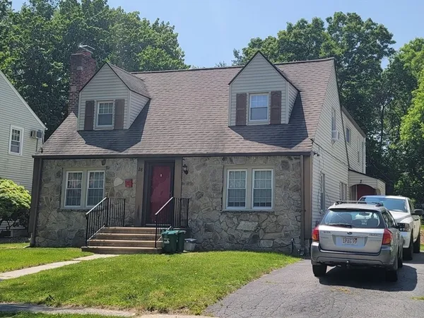 $625,000 | 28 Walworth Street, Worcester, MA 01602