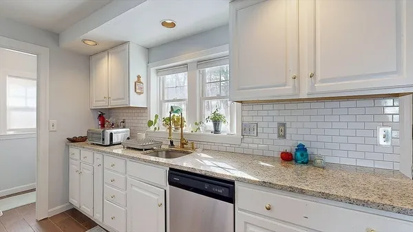 $625,000 | 28 Walworth Street, Worcester, MA 01602