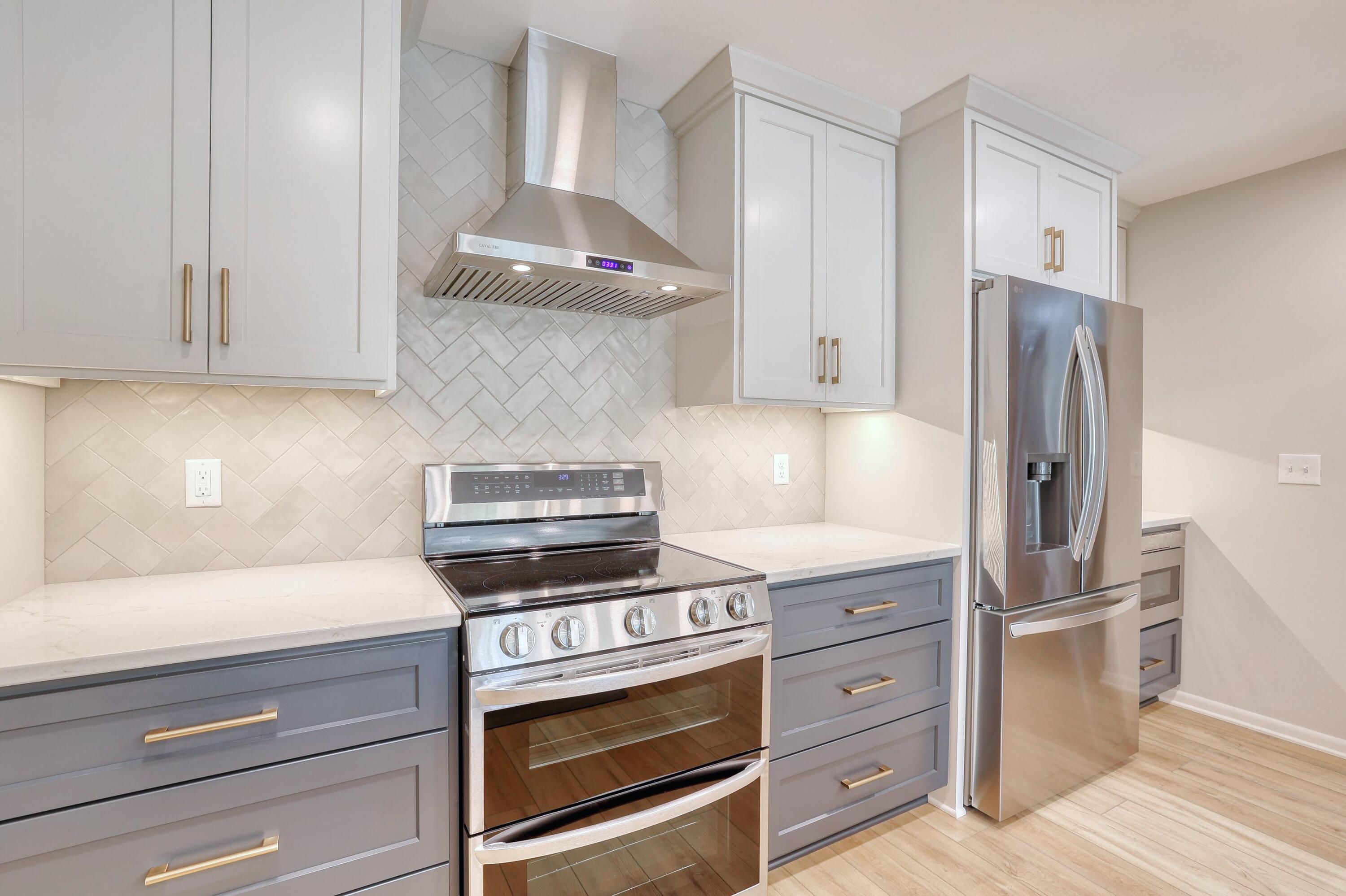 1135 South Ridgeway Road Brookfield, WI 53045 - Photo 15 of 63 Fully Remodeled Kitchen