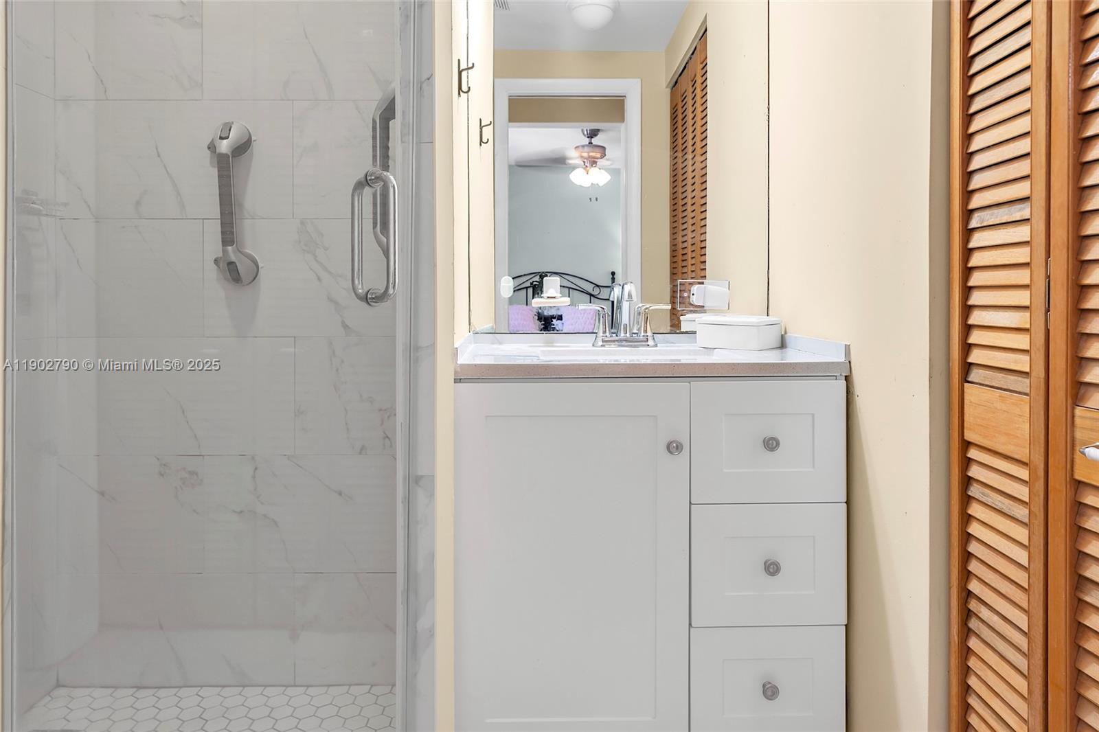 11634 Southwest 125th Court Miami, FL 33186 - Photo 15 of 24