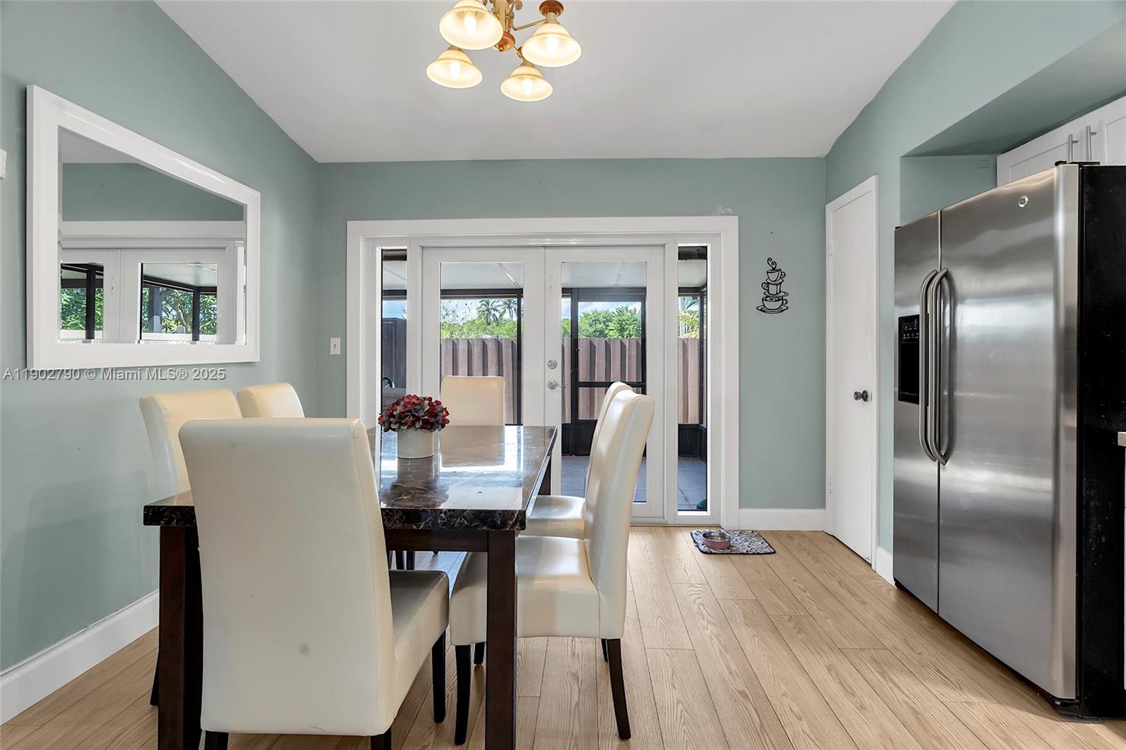 11634 Southwest 125th Court Miami, FL 33186 - Photo 9 of 24