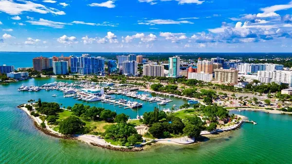 $1,600,000 | 624 Goodrich Avenue, Sarasota, FL 34236
