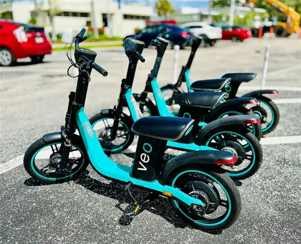 $1,600,000 | 624 Goodrich Avenue, Sarasota, FL 34236