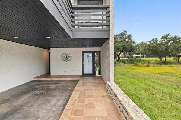 $785,000 | 402 Lost Echo, Unit 8, Horseshoe Bay, TX 78657