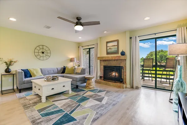 $785,000 | 402 Lost Echo, Unit 8, Horseshoe Bay, TX 78657