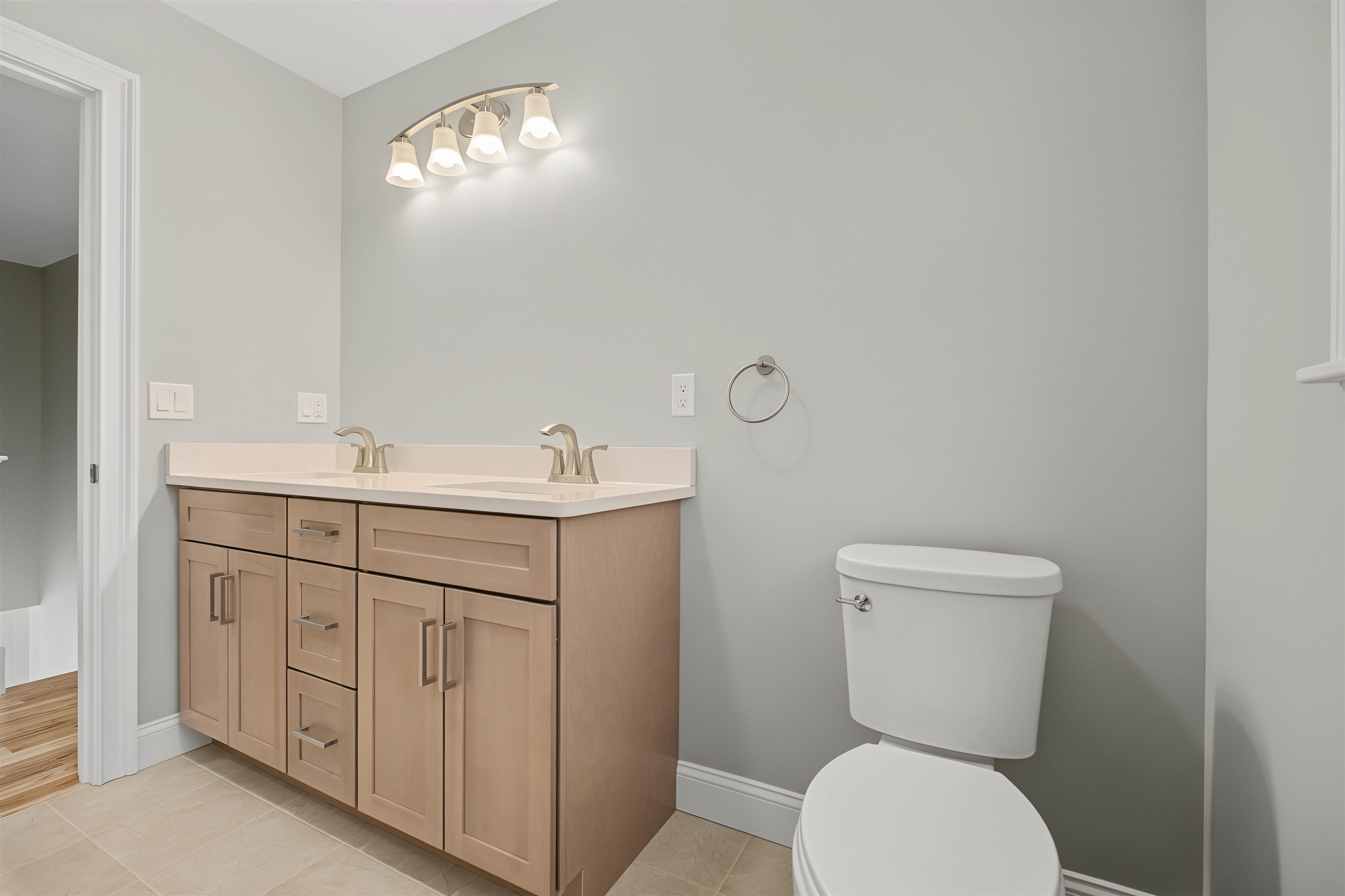 117 Merrimack Street Hooksett, NH 03106 - Photo 39 of 46 Gallery Image 39