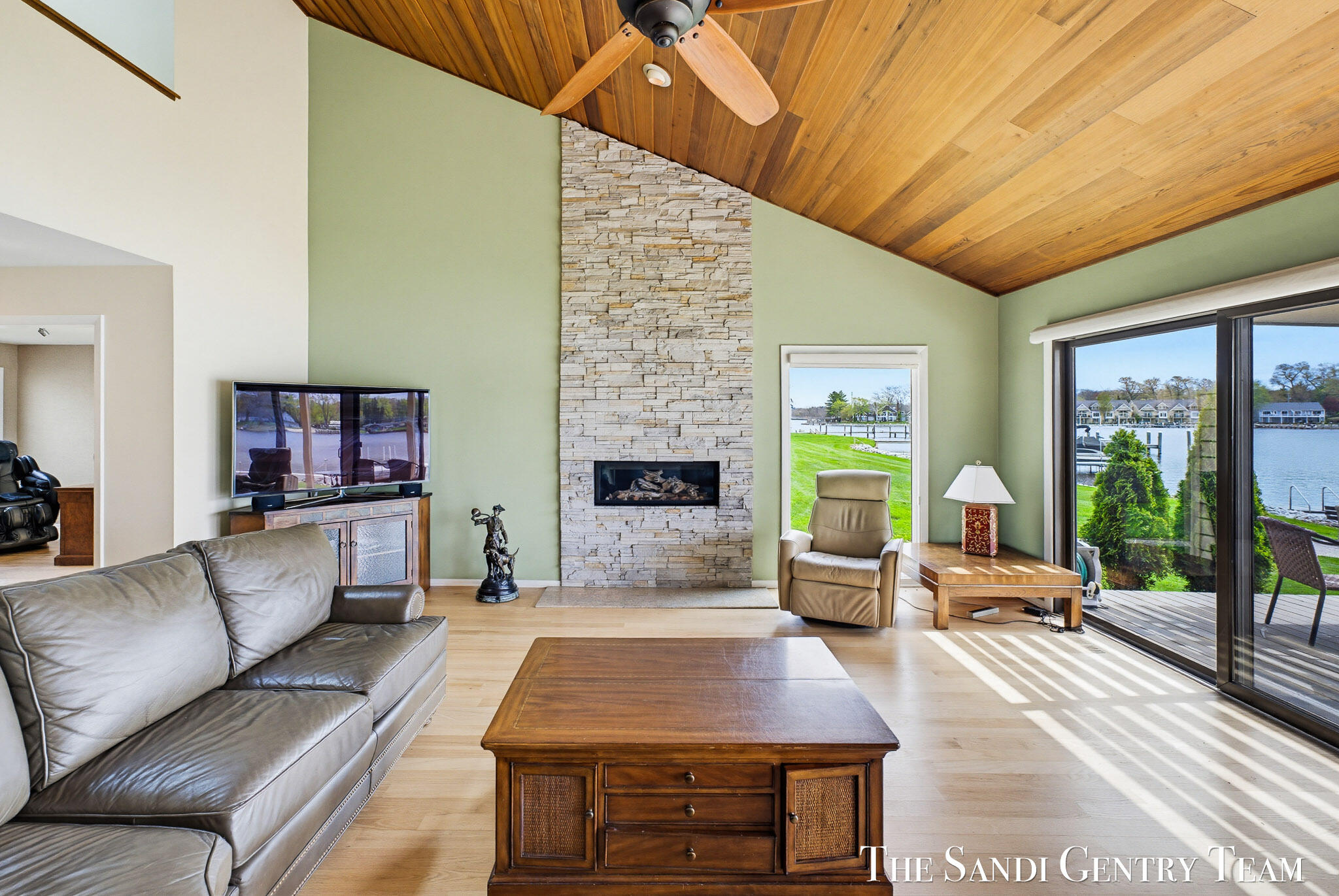 15780 North Prospect Point Drive Spring Lake, MI 49456 - Photo 14 of 70 DSC04812