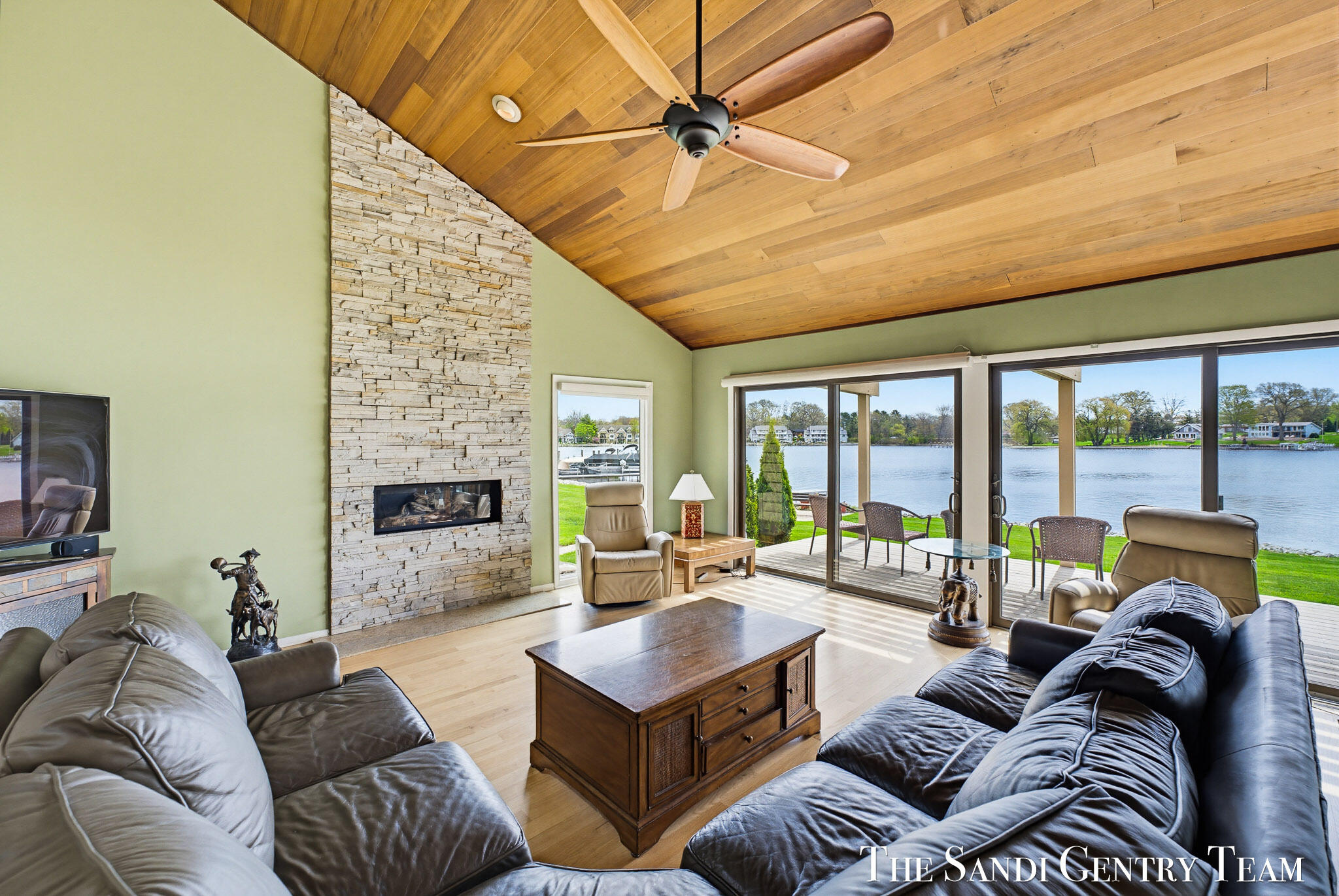 15780 North Prospect Point Drive Spring Lake, MI 49456 - Photo 16 of 70 DSC04802