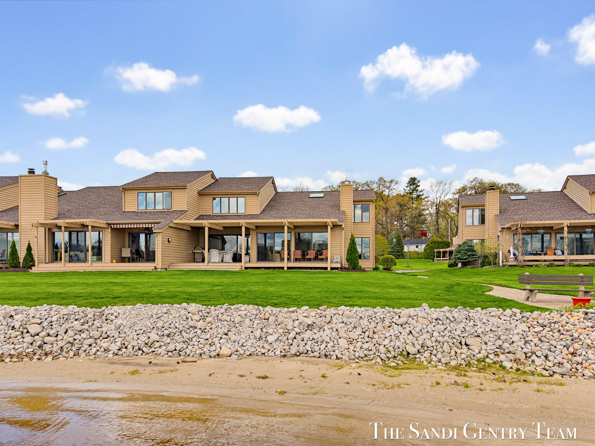 15780 North Prospect Point Drive Spring Lake, MI 49456 - Photo 3 of 70 DJI_20260501125059_0967_D_KYLE