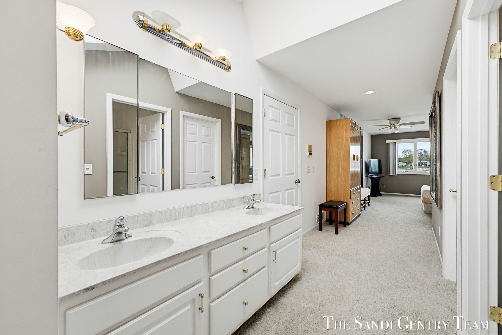 15780 North Prospect Point Drive Spring Lake, MI 49456 - Photo 39 of 70 DSC04972
