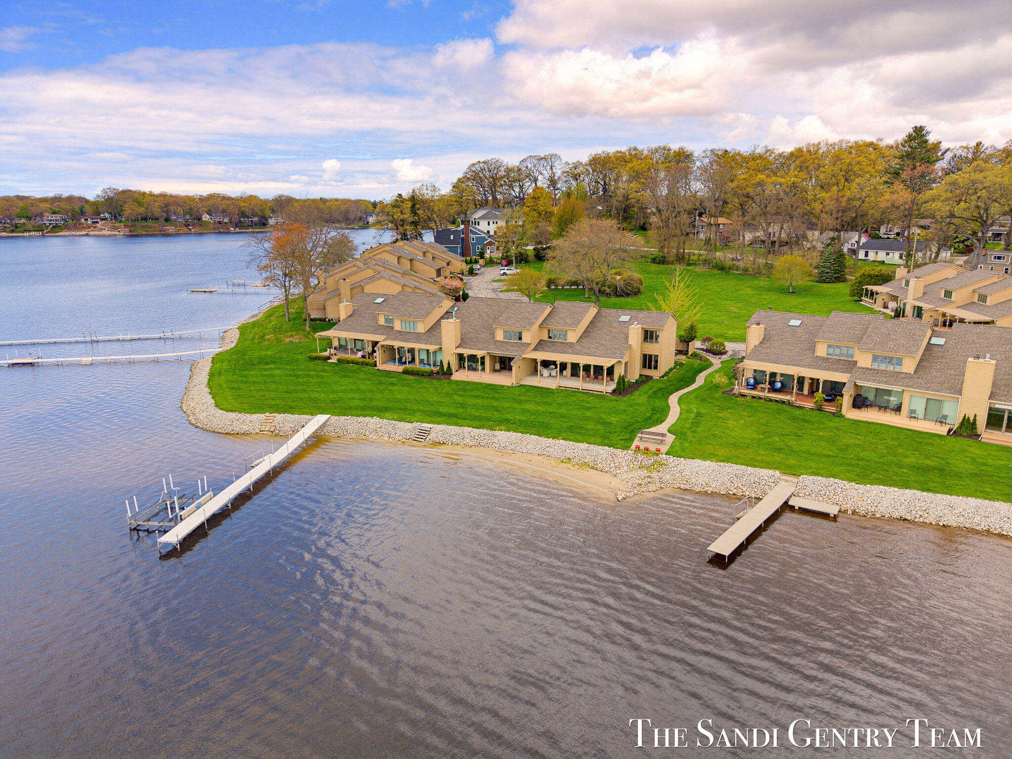 15780 North Prospect Point Drive Spring Lake, MI 49456 - Photo 4 of 70 DJI_20260501125017_0961_D_KYLE