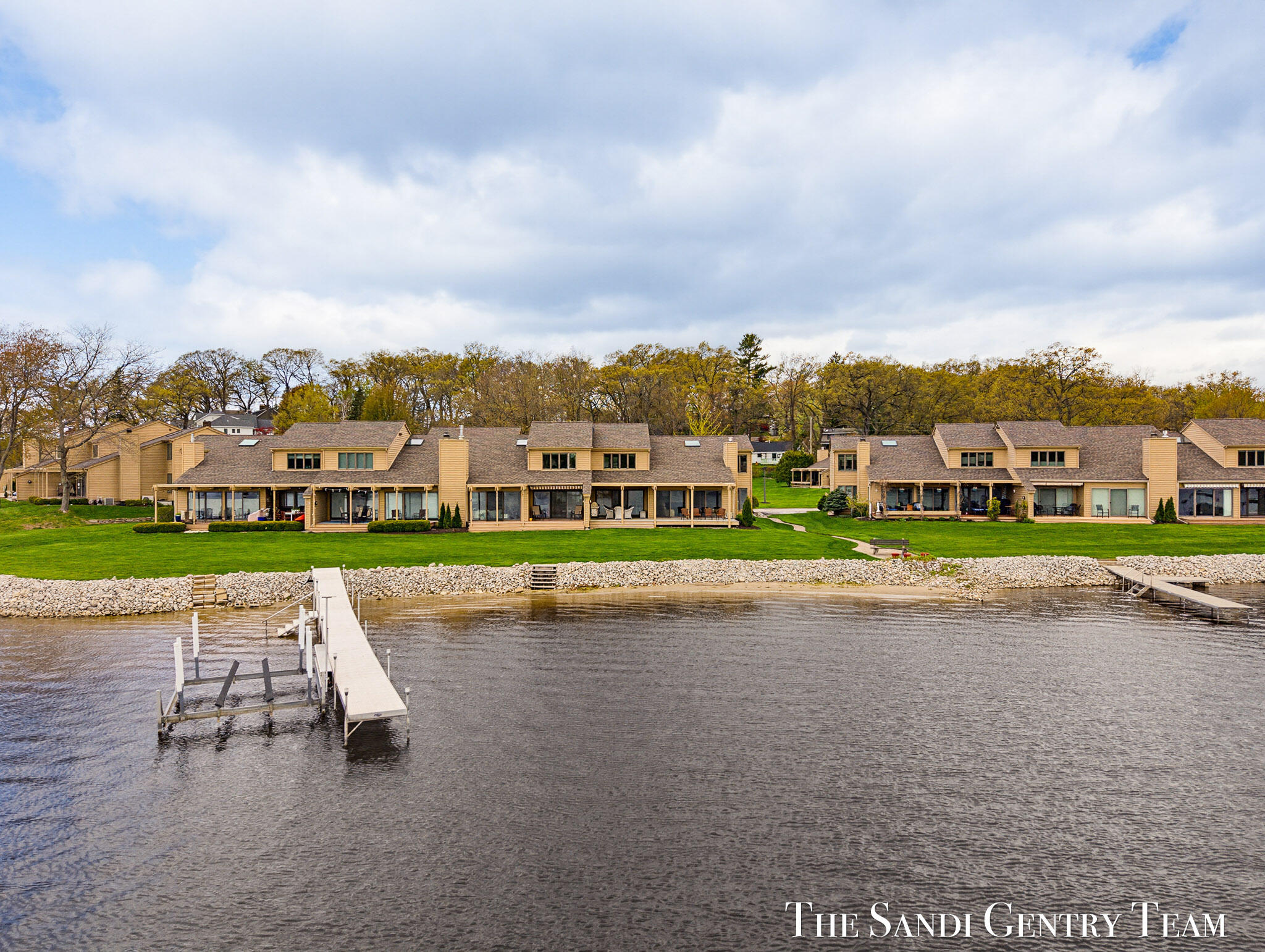 15780 North Prospect Point Drive Spring Lake, MI 49456 - Photo 60 of 70 DJI_20260501124859_0943_D_KYLE