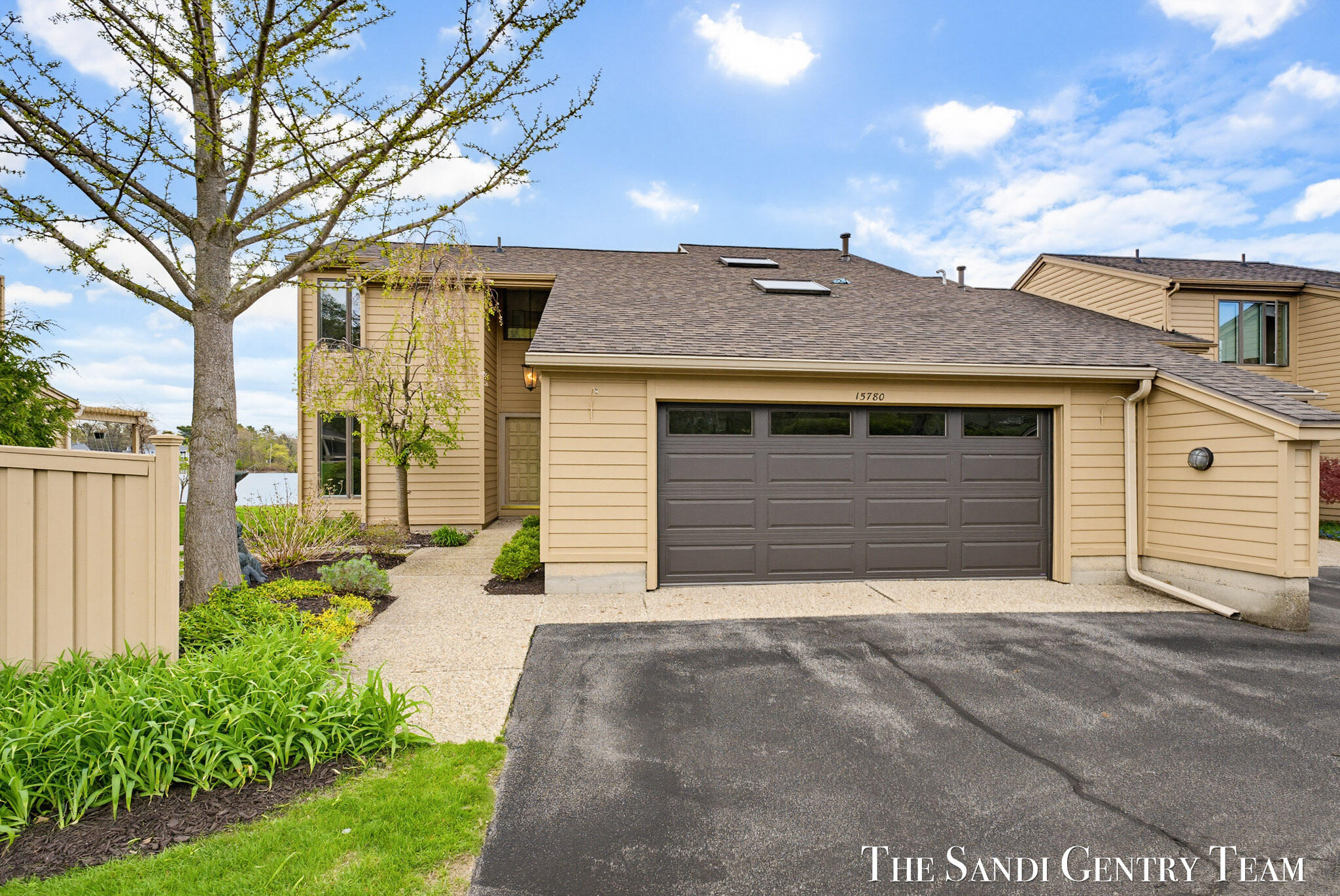 15780 North Prospect Point Drive Spring Lake, MI 49456 - Photo 8 of 70 DSC05043