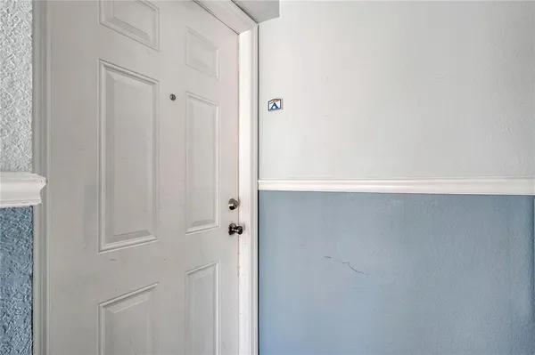 $2,600 | 4728 Beach Drive Southeast, Unit A, St. Petersburg, FL 33705