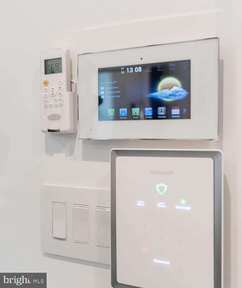 1524 18th Street Northwest, Unit 1 Washington, DC 20036 - Photo 19 of 20 a close view of cabinet