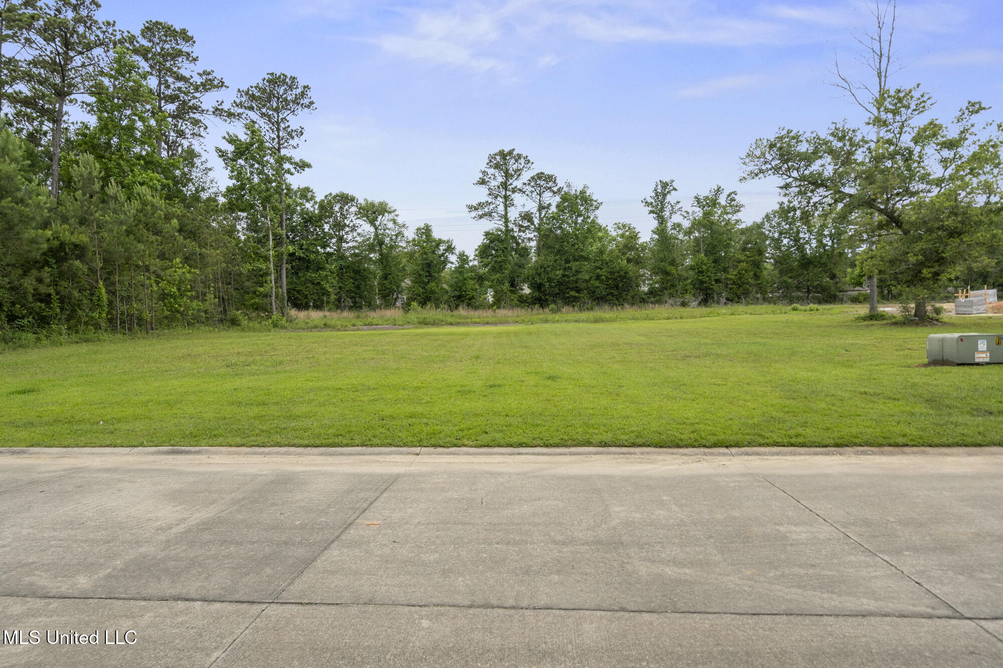 Savannah Estates Boulevard Biloxi, MS 39532 - Photo 1 of 13 Street view