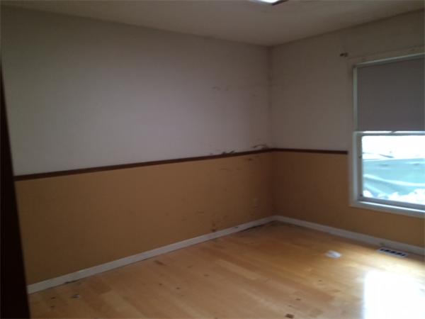 220 Sheldon Road Barre, MA 01005 - Photo 5 of 7 an empty room with a window