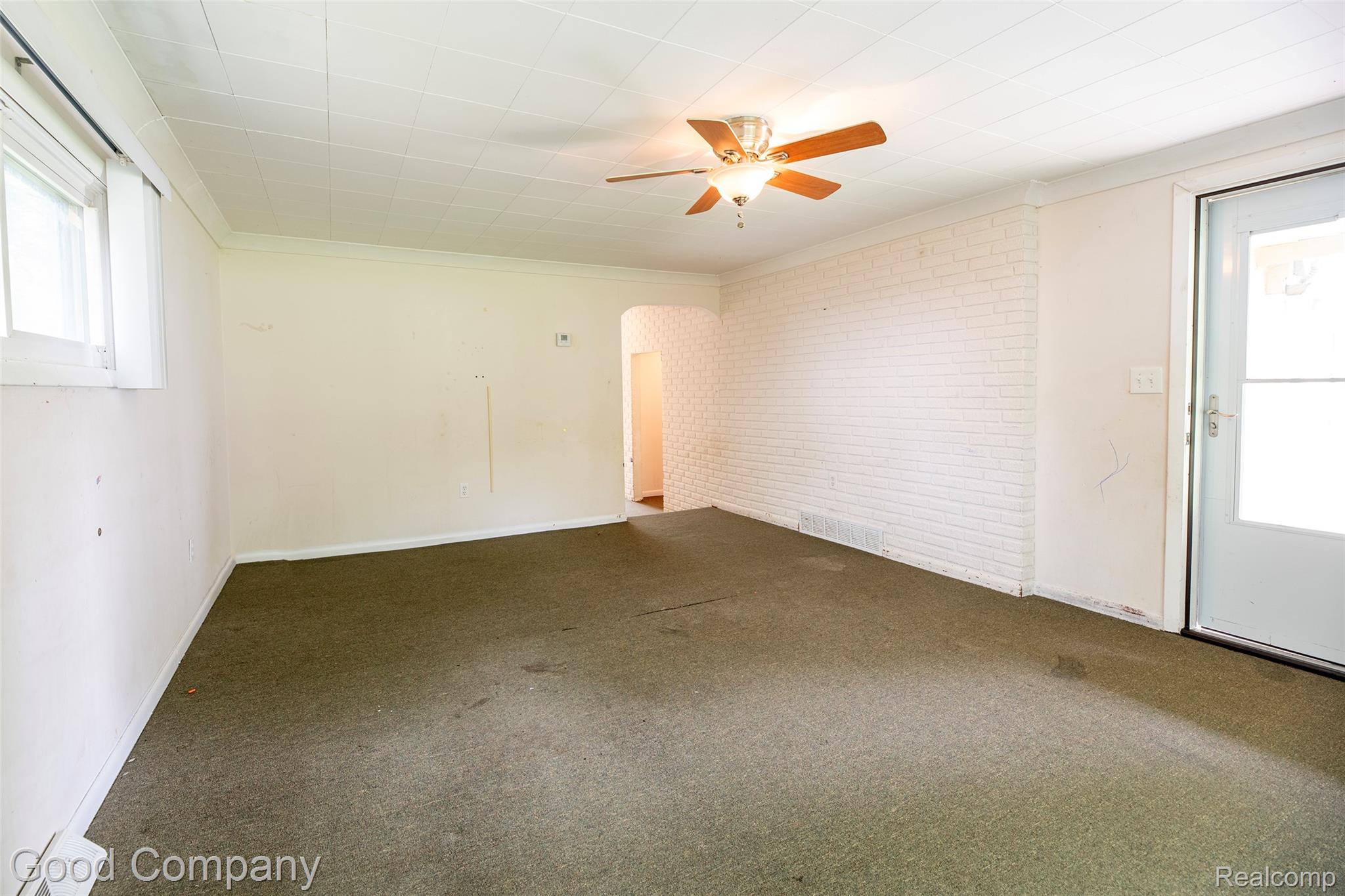 3685 Cone Avenue Rochester, MI 48309 - Photo 3 of 23 3685 Cone-03.jpg