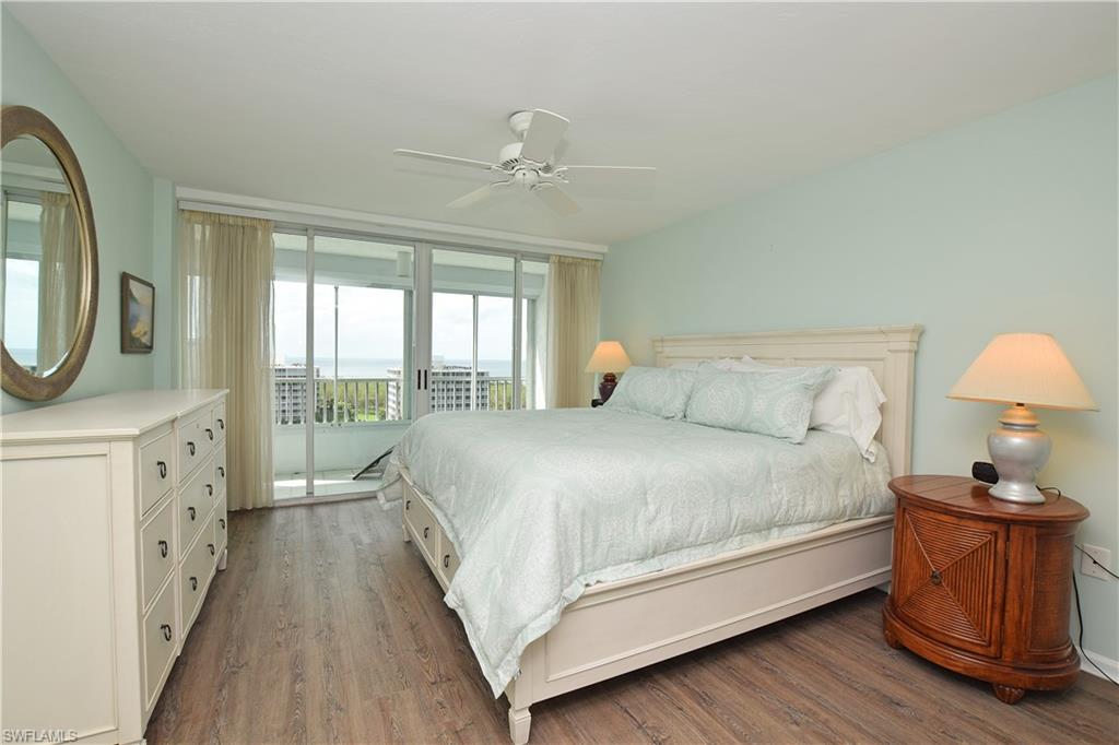 21 Bluebill Avenue, Unit 902 Naples, FL 34108 - Photo 23 of 44